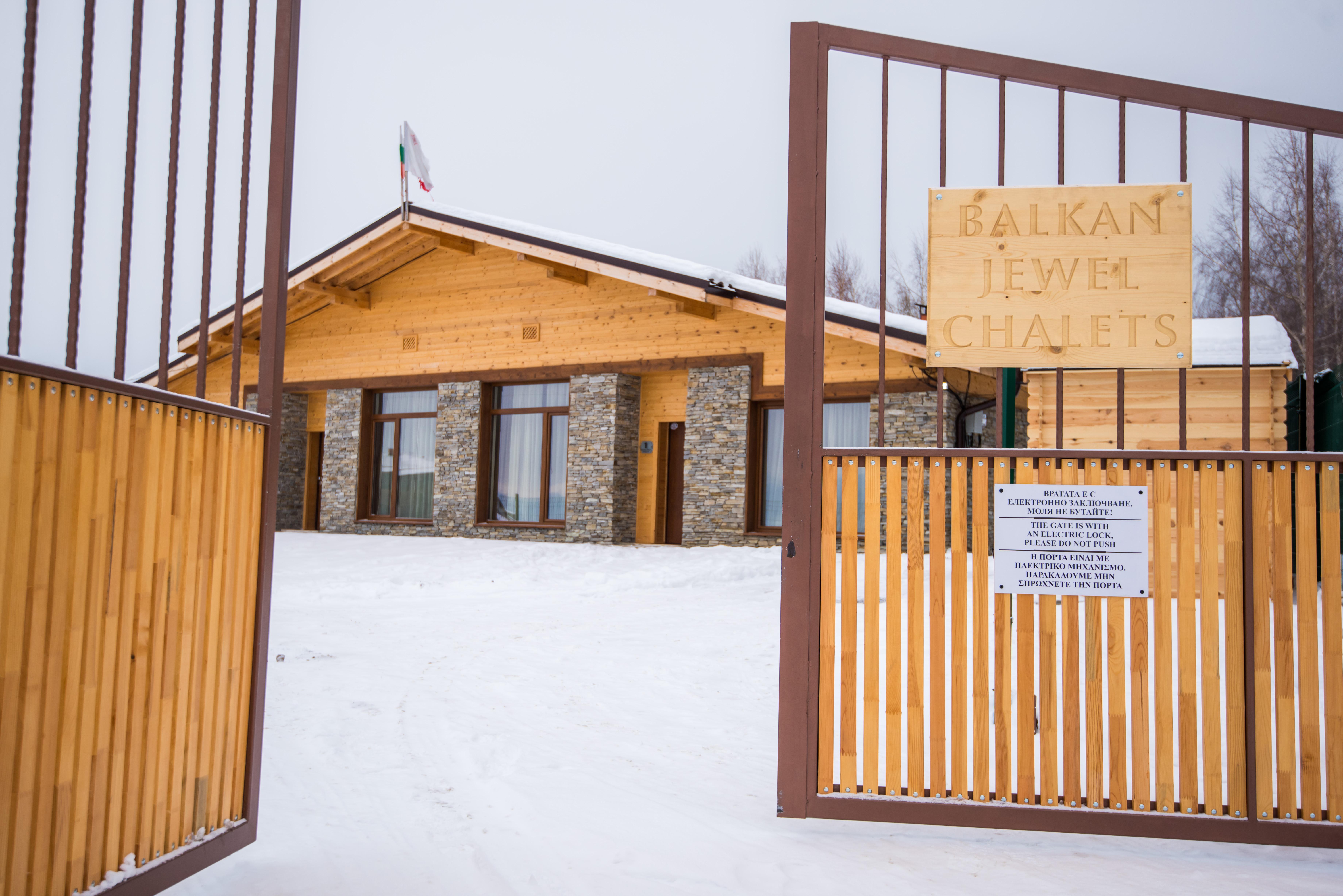 Balkan Jewel Resort&Chalets Razlog Bagian luar foto
